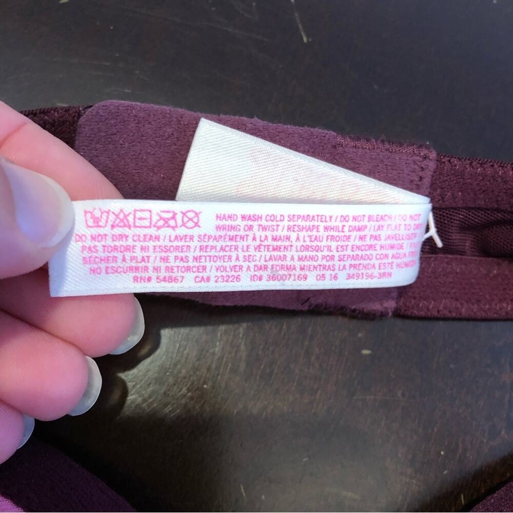 PINK Victoria's Secret purple wear everywhere T-shirt padded underwire bra 34D - Picture 11 of 14